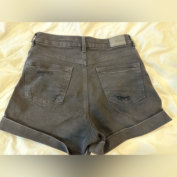 AE Curvy Mom Short - Picture 4 of 5